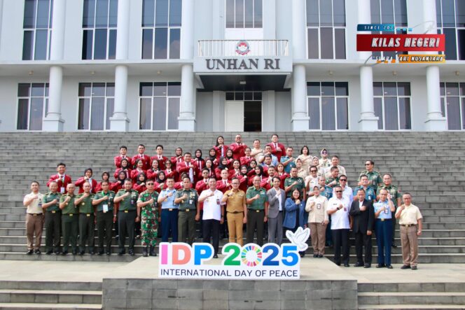 
Wamendagri Bima Arya: Kepala Daerah Harus Mampu Jaga Stabilitas Perdamaian