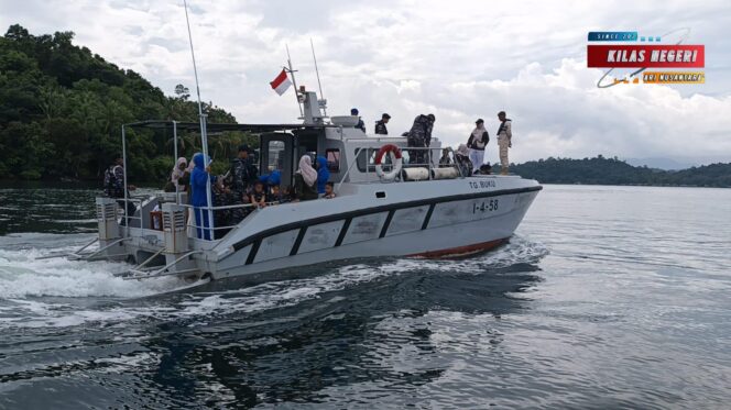 TNI AL Laksanakan Joy Sailing Untuk Siswa/Siswi TK Yayasan Hang Tuah Lanal Dabo Singkep
