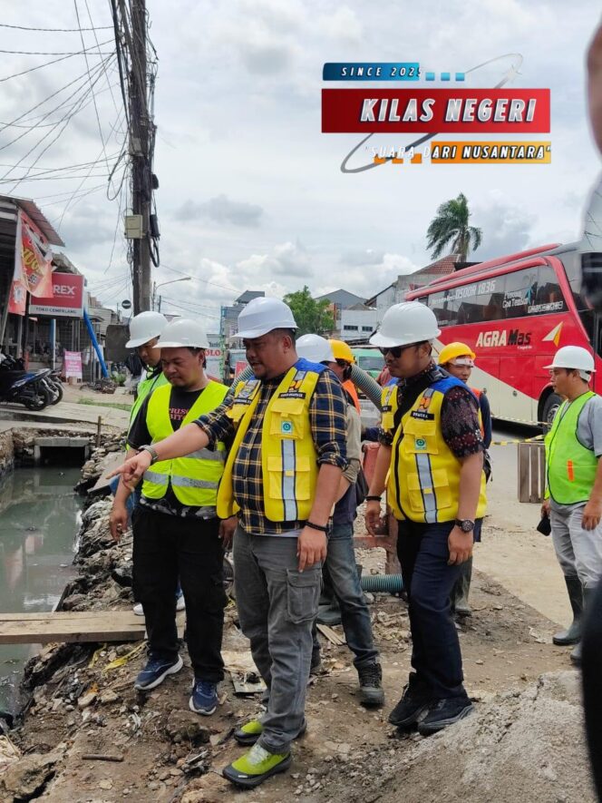 
Antisipasi Banjir, Dinas Bina Marga dan Sumber Daya Air (DBMSDA) Kabupaten Tangerang Gelontorkan Anggaran 8 Miliar Untuk 28 Titik