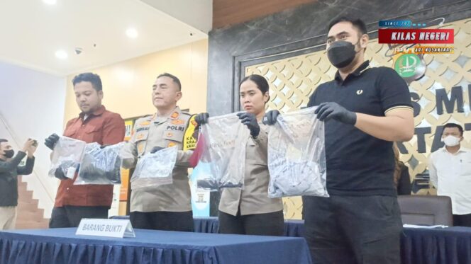 
Akibat Cemburu Buta, RS Pelaku Pembunuhan dan Penganiyaan di Condet Terancam Hukuman Mati