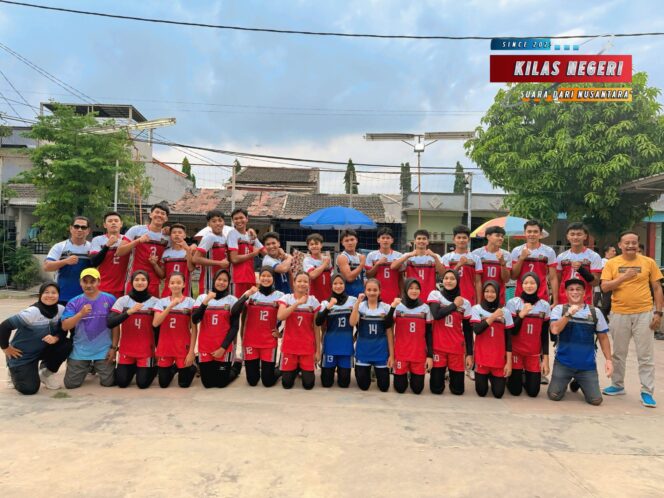 
Kecamatan Kelapa Dua Raih Juara Pertama Turnamen Bola Voli Sektor Putra Dalam Bupati Cup 2025