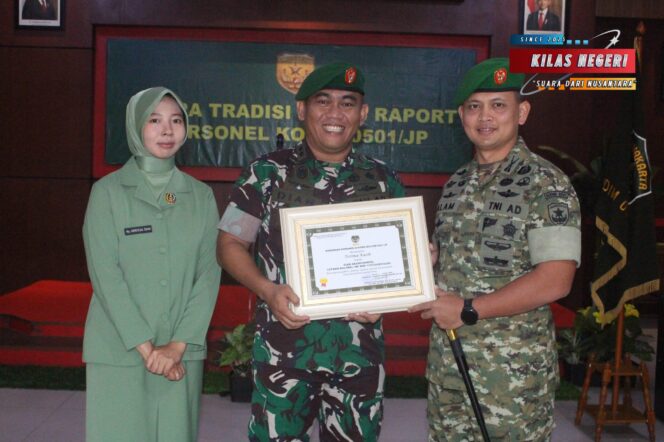 
Penuh Khidmat Kodim 0501/JP Melepas Kasdim 0501/JP yang Pindah Satuan