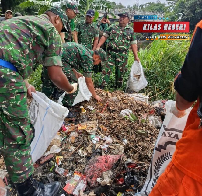 
Koramil 05/Kramatjati-Makasar Gelar Penanaman Pohon Dalam Rangka Sejuta Pohon dan Hari Lingkungan Hidup
