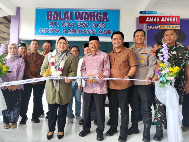 
Wujud Kebersamaan Dalam Pembangunan, Danramil 03/Legok Hadiri Peresmian Balai RT