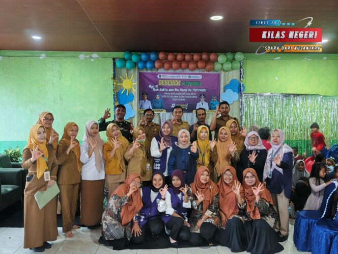 
Babinsa Dampingi Gerebek Posyandu Serentak di Kecamatan Sepatan