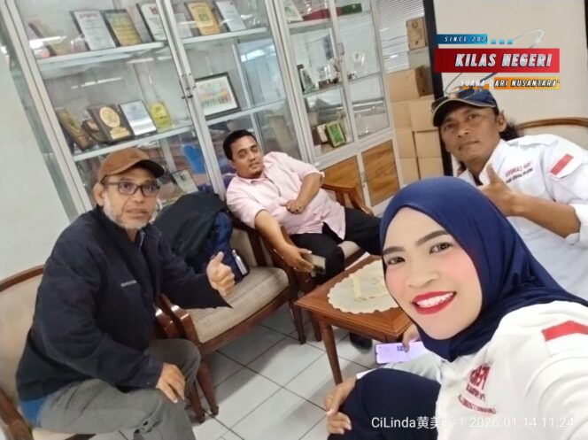 
Kesbangpol Terima SK MIO PD Jakarta Utara, Pers Didorong Jaga Demokrasi dan Stabilitas