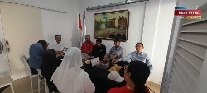 
Bekasi: Panitia GPIB Bahas Donatur & Rundown untuk Sosialisasi Pendidikan di Kuningan