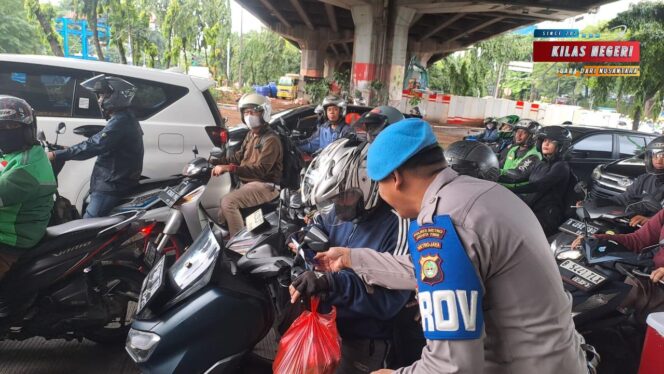 
Satlantas Jakarta Timur Gelar Operasi Keselamatan Jaya 2026 di Simpang Halim Lama