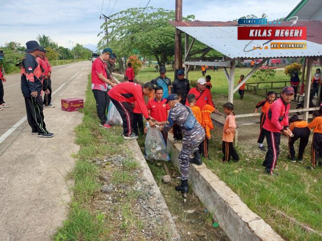 
Sinergi Untuk Pesisir Bersih, Posal Enggano dan Forkopincam Bergerak Bersama