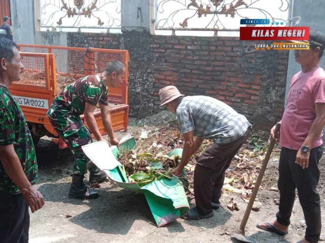 
KORAMIL 14/PANONGAN GELAR KARYA BAKTI BERSAMA MASYARAKAT DI DESA SERDANG KULON