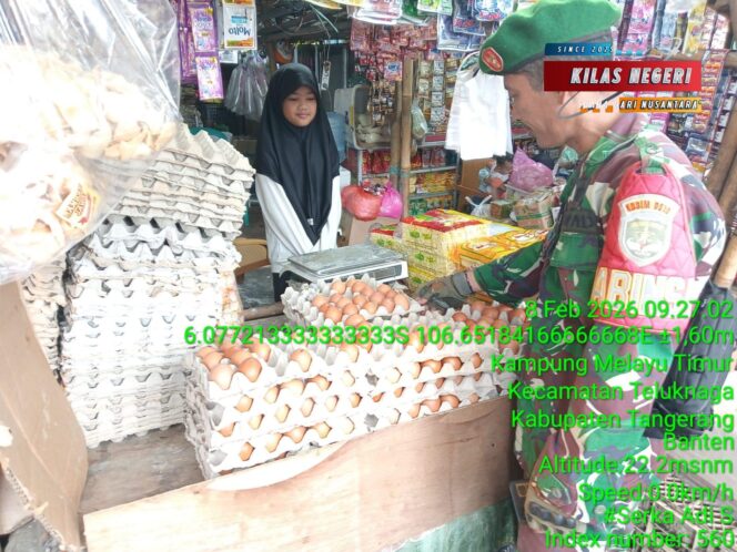 
Koramil 01/Teluknaga Cek Harga Sembako Jelang Ramadhan