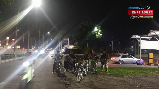 
Patroli Malam Koramil 14/Panongan Tingkatkan Pengawasan dan Keamanan diwilayah