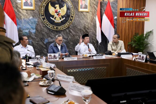 
Bahas Implementasi Perpres 4/2026 tentang Pengendalian Alih Fungsi Lahan Sawah, Menteri Nusron Paparkan _Roadmap_ Penetapan LSD di 2026