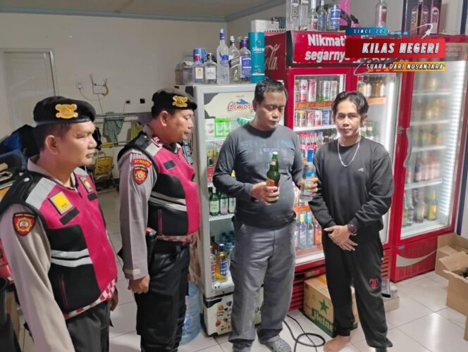 
Operasi Pekat Jaya 2026, Polsek Makasar Tindak Peredaran Miras Ilegal di Kawasan TMII