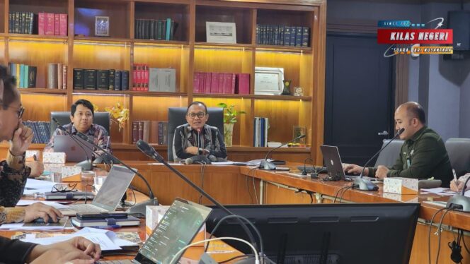 
Mahkamah Agung RI dan Badan Keahlian DPR Bahas Naskah Akademik RUU Penyadapan, Ada Apa Di Baliknya?