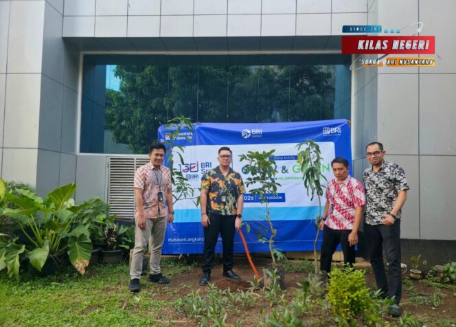 
BRI Peduli, BRI Cilegon Gelar Penanaman Pohon Bersama Nasabah dan Dorong Transaksi Digital Ramah Lingkungan