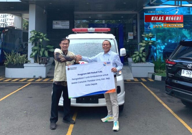 
Dukung Layanan Kemanusiaan, BRI KC Depok Serahkan Ambulance ke Yayasan IMANI Care