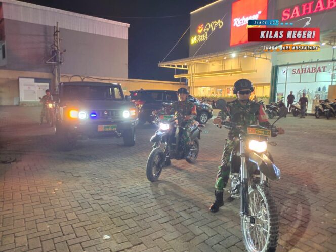 
Patroli Malam Koramil 10/Sepatan Perkuat Pengawasan Wilayah dan Respons Cepat Keamanan