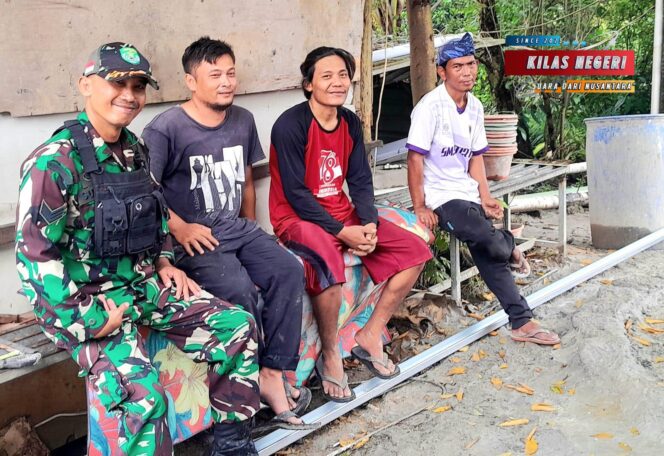 
Babinsa Balaraja Ingatkan Warga Jaga Keamanan Ramadhan