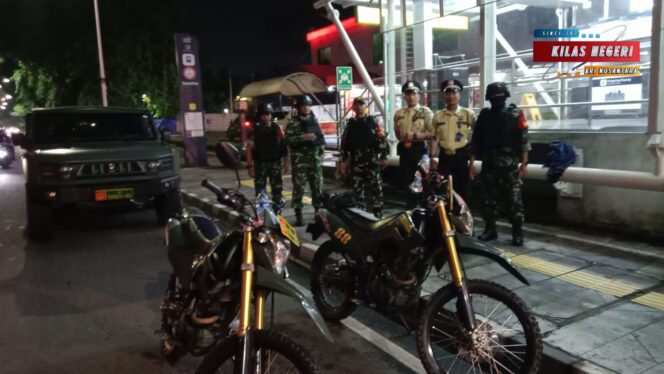 
Koramil 04/Pulogadung Gelar Patroli/Siskamling Keliling Ciptakan Pulogadung Aman dan Kondusif