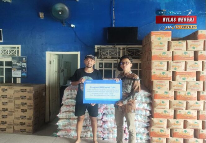 
Wujudkan Kepedulian Sosial, BRI Rangkasbitung Salurkan 2.000 Paket Sembako TJSL bagi Warga Prasejahtera di Lebak