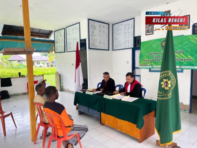 
Ramadhan Melayani, Lewat Jalur Laut PN Kaimana Gelar Sidang Keliling