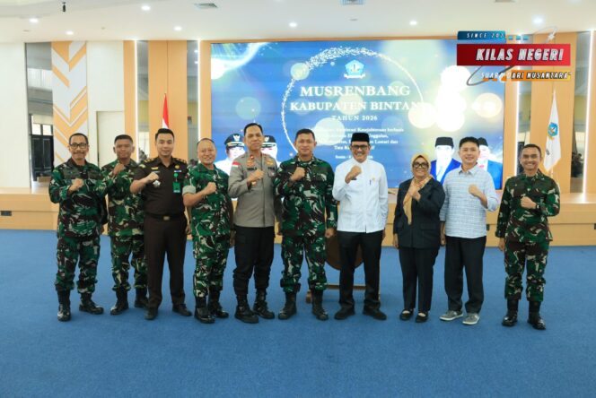 
Dukung Percepatan Pembangunan Daerah, Danlanal Bintan Hadiri Musrenbang Kabupaten Bintan 2026