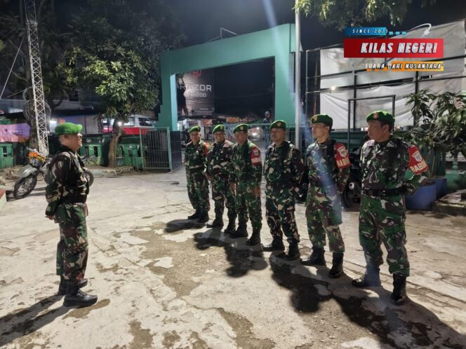 
Amankan Wilayah Pesisir Kabupaten Tangerang Koramil 09/Mauk Patroli Siskamling