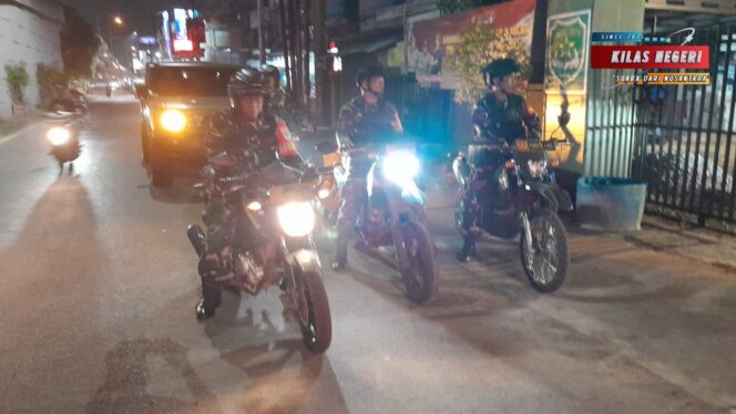 
Dari Pasar hingga Kawasan Industri, Prajurit Kodim/0510 Sisir Jalur Rawan Malam