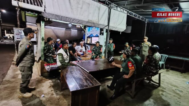 
Pasca Lebaran Tetap Siaga ! Koramil 07/Cipayung Gelar Patroli Gabungan Antisipasi Tawuran Remaja