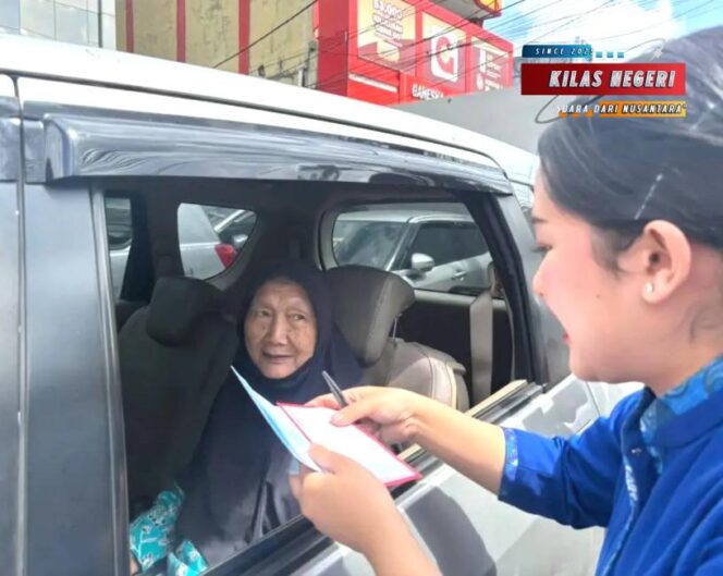
Tak Perlu Turun Kendaraan, BRI Kanca Cimanggis Permudah Layanan bagi Nasabah Pensiunan