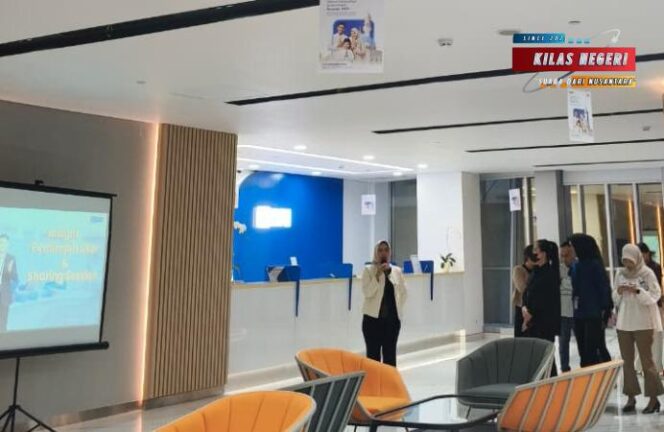 
BRI KC Jakarta S. Parman Perkuat Customer Focus Melalui Sharing Doa Pagi Brilian Way