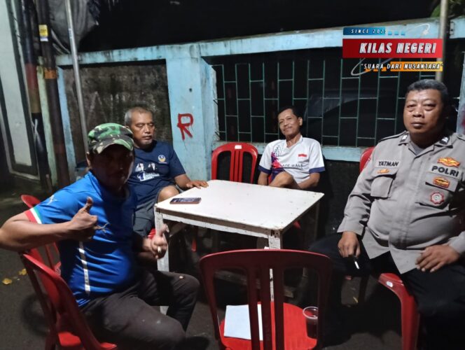 
Bhabinkamtibmas Hadir di Tengah Warga, Perkuat Kepedulian dan Ajak Manfaatkan Layanan Polisi 110